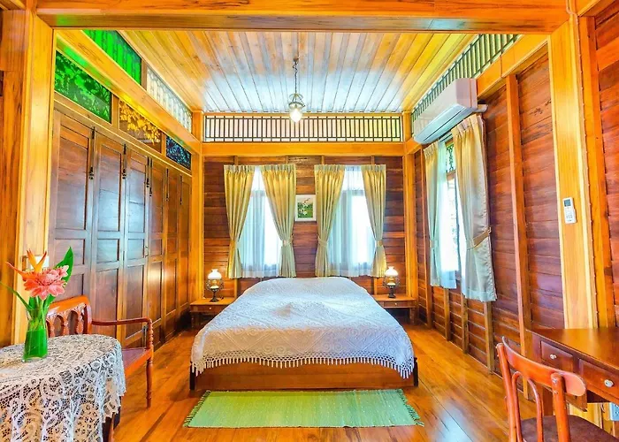 Burann Bangtanode Hotel
